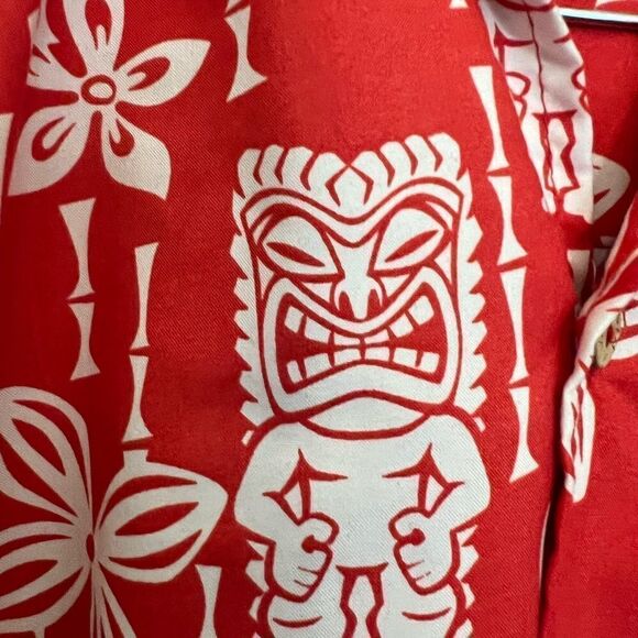 Men’s UZZI Tiki Hawaiian Button down shirt.  Size L. - Picture 4 of 11